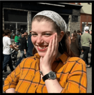  Student Emma Gruesbeck