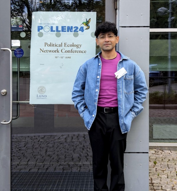 PhD student Subhadeep Das presents his research | Site